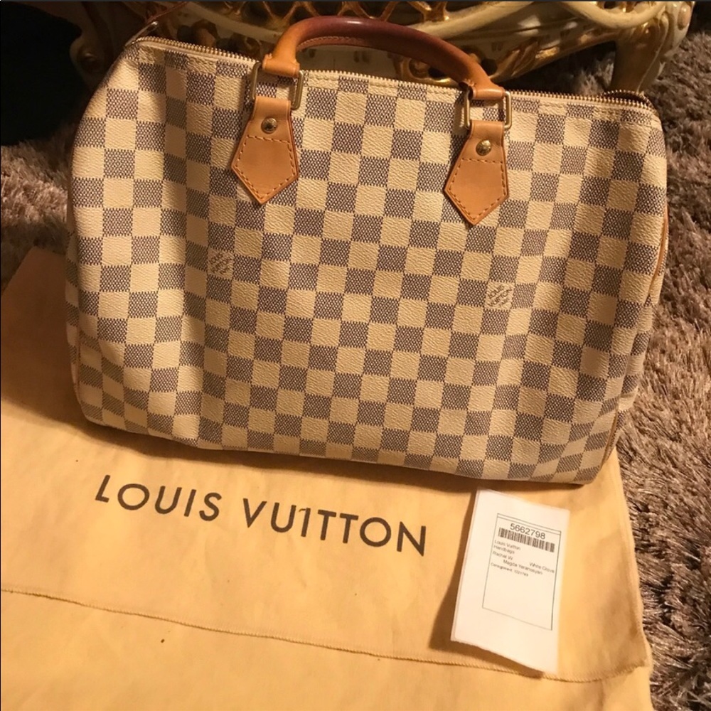 Louis Vuitton Speedy 35